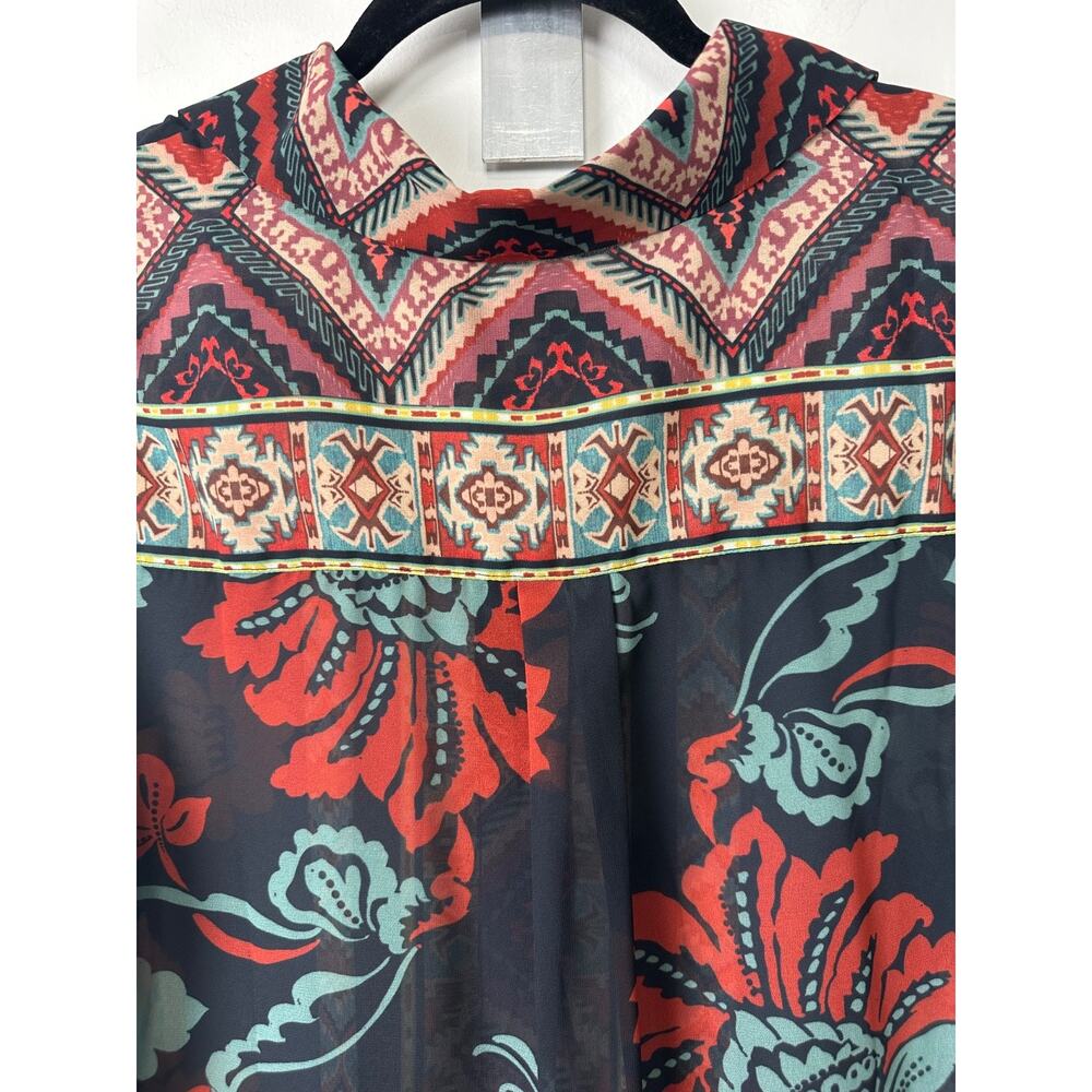 Soft Surroundings Sz M Black Tribal iKat Print Button Up Tunic Top Topper D36 - Picture 5 of 7